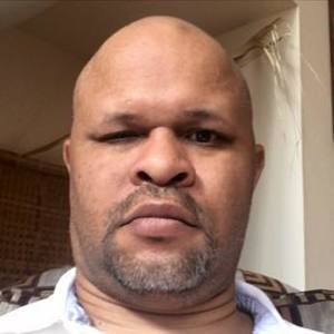 Meet your Posher, Malik